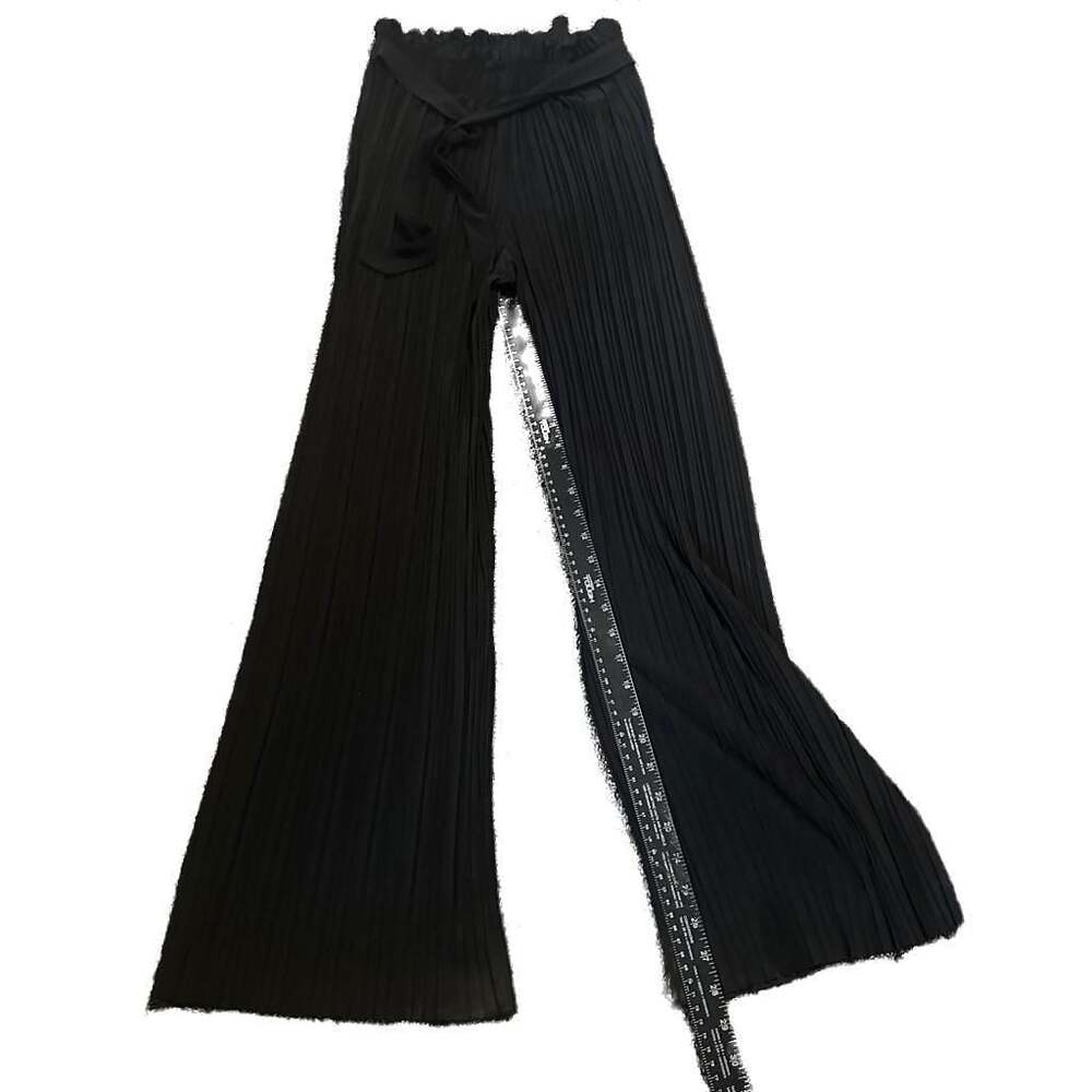 Bloom Seasons Black Light Weight Stretch Tie Waist Wide Leg Pleated Palazzo Pant - Picture 4 of 7